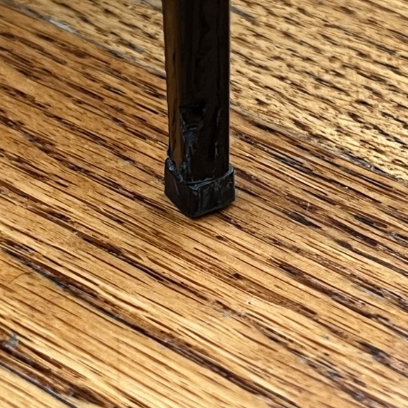 Saint Laurent Patent Heels - Picture 10 of 10